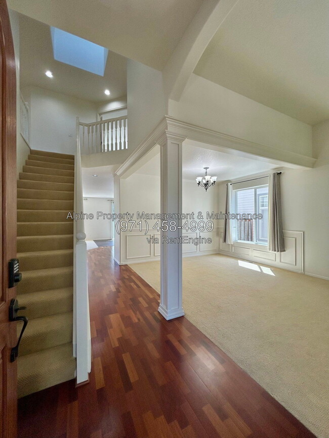 Photo - 13390 NW Hogan St