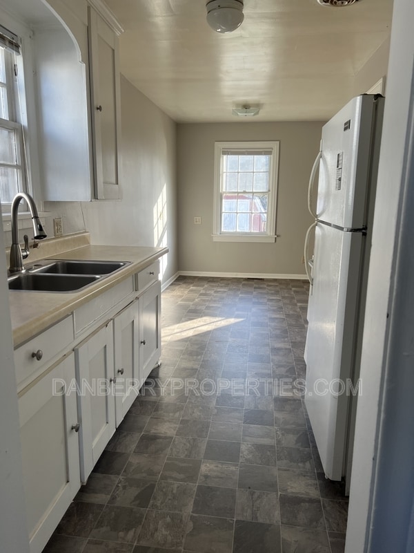 Photo - 4621 S Detroit Ave