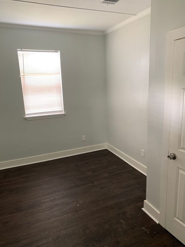 Photo - 1107 Avenue A Unidad 1107 Avenue A