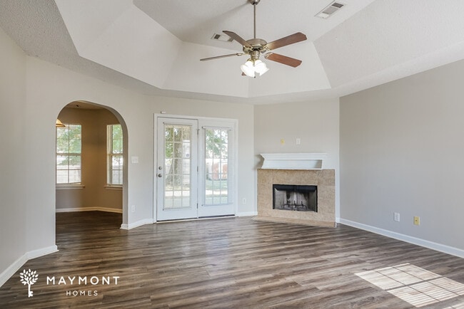 Photo - 96 Barnes Ct