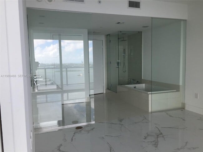 Photo - 650 NE 32nd St Unit 2303