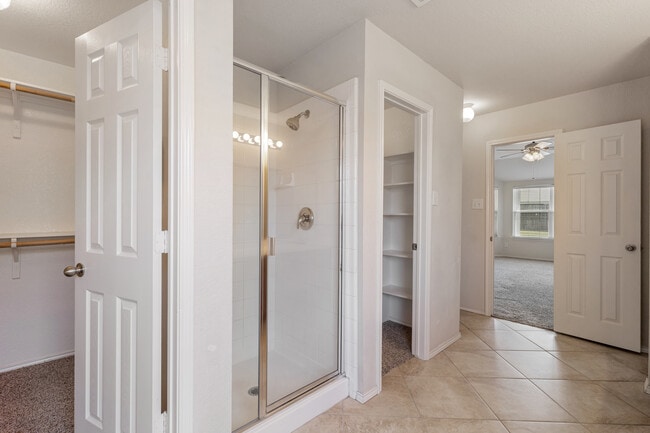 Photo - 2281 Fieldcrest Dr