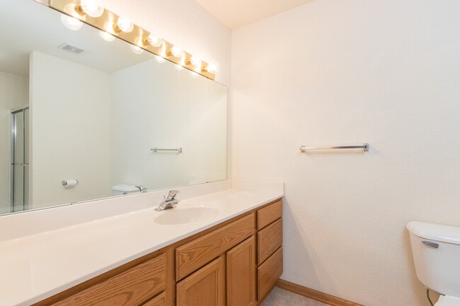 Baño - Prairie Ridge Senior