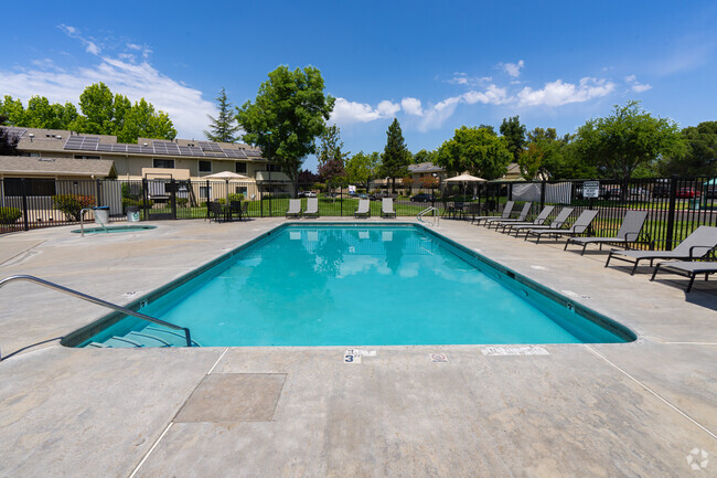 Building Photo - Dry Creek Rental