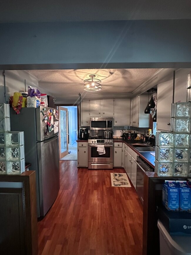 Photo - 929 Autumnwood Ln