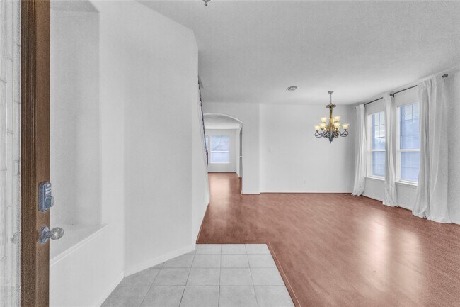 Photo - 18027 Oak Orchard Lane