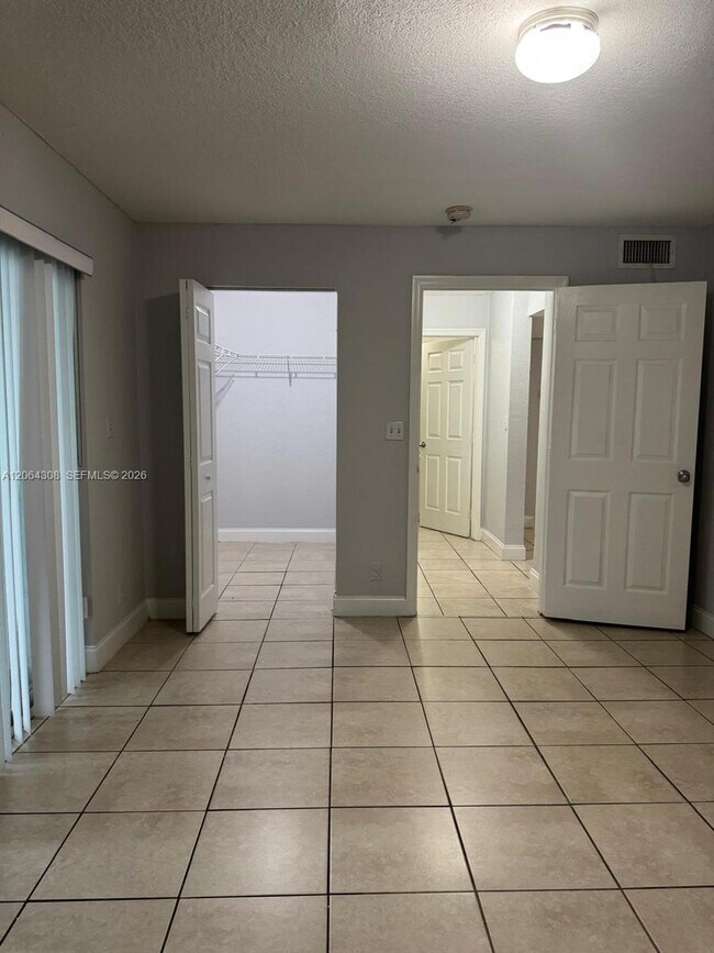 Photo - 4271 NW 5th St Unit 130