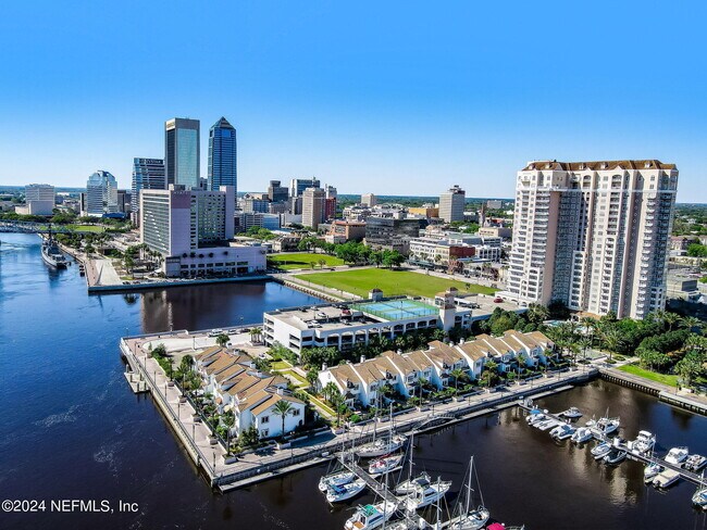 400 E Bay St Unit 402