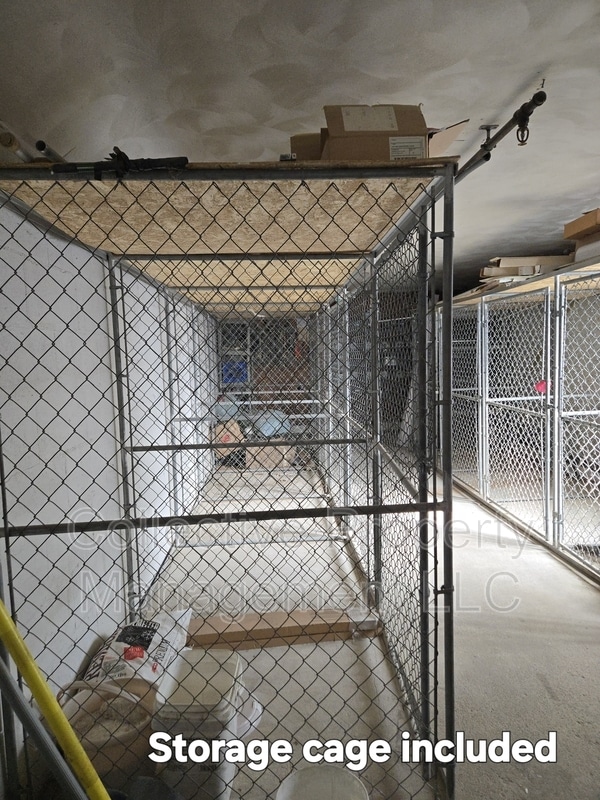 Photo - 18450 Lahser Rd