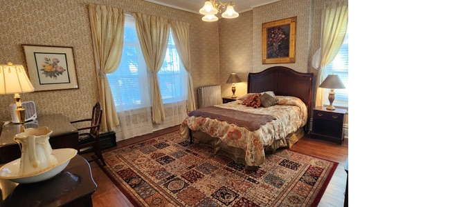 Photo - 714 E 17th St Unit 3