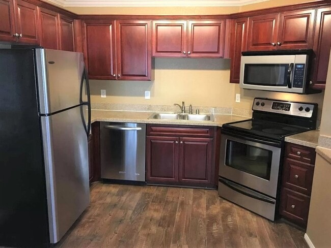 ** Move In Rent Special- $1000 Off** Lovel... - ** Move In Rent Special- $1000 Off** Lovel... Casa