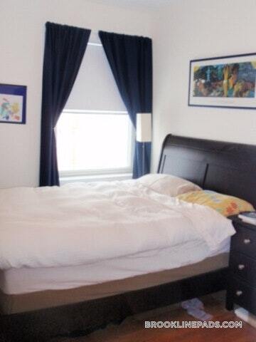 Photo - 19 Fairbanks St Unidad 22