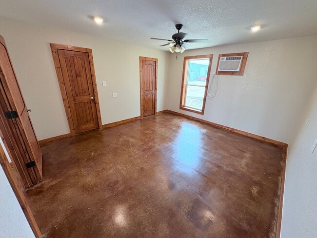 Photo - 3980 Old Lorena Rd