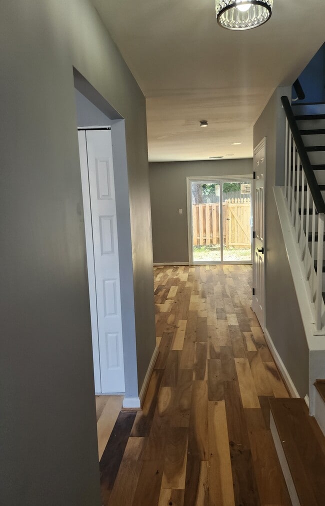 Photo - 14826 London Ln