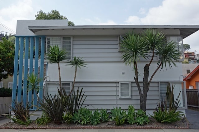 Building Photo - 2357 Griffith Park Blvd Unit 2355