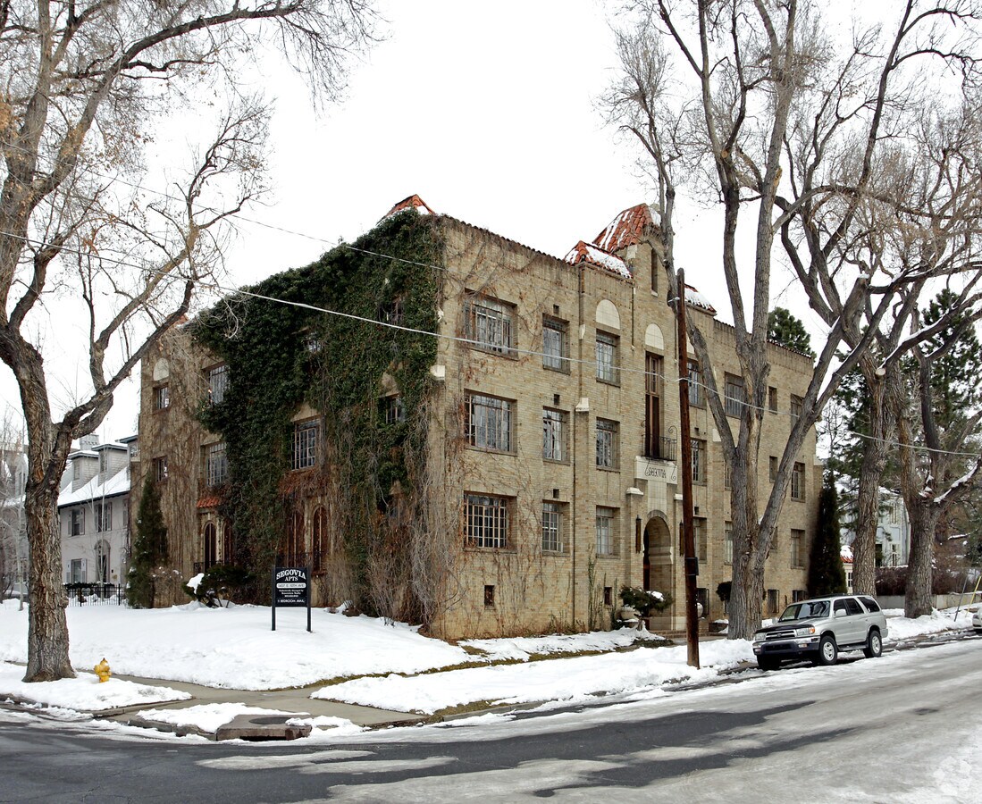 Segovia - Segovia Apartments