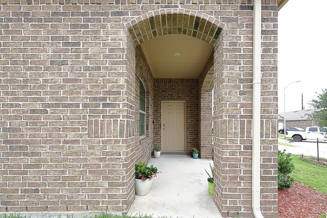 Photo - 5542 Redwood Summit Ln