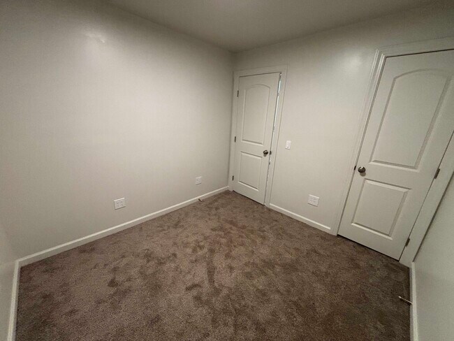 Photo - 1020 Lowell Ave S