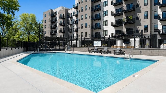 Ardor on the Bluffs South Loop Residences