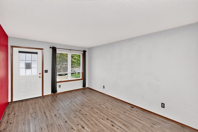 Photo - GREAT NEIGHBORHOOD!! 3 Bedroom, 1 Bath Home in Ankeny