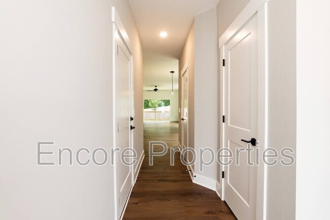 Photo - 1406 Gearwood Ave Unit A