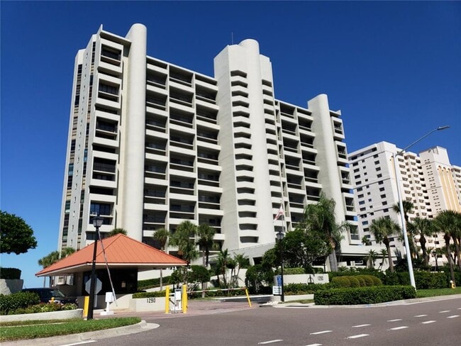 Building Photo - 1290 Gulf Blvd Unit 907 Rental