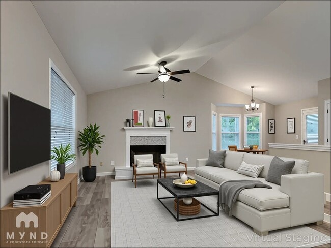 Photo - 373 Bakers Bridge Cir