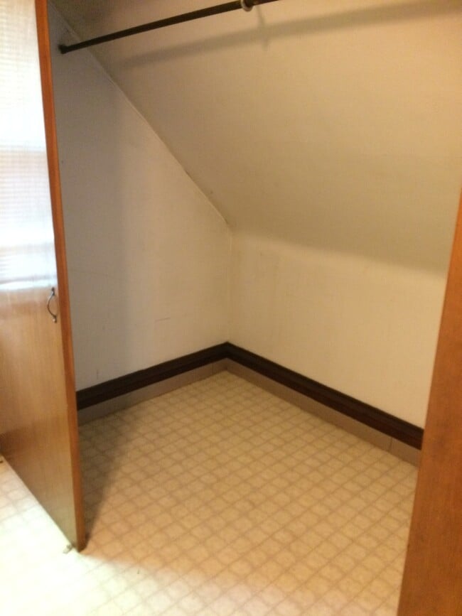 Photo - 1239 35th St