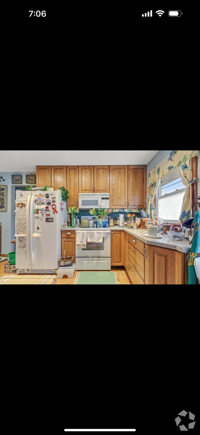 Building Photo - 5055 Jackson St NE Rental