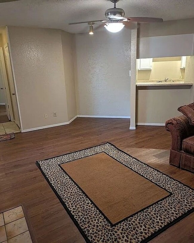 Photo - 1608 Pecan Chase Cir