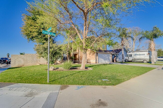 Photo - Gorgeous 2 Story Home Fully Upgraded – Move-In Ready!- 4 bedroom 3 bath