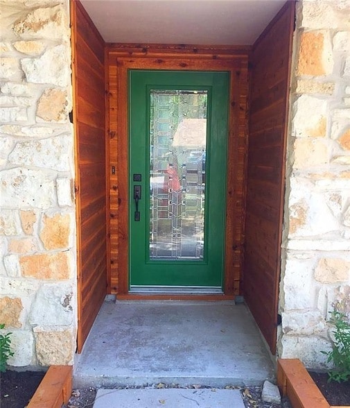3305 Spaniel Dr