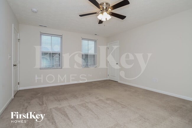 Photo - 1952 Lake Crest Dr