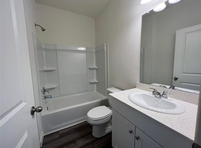 Photo - 1005 Wild Enclave Ln