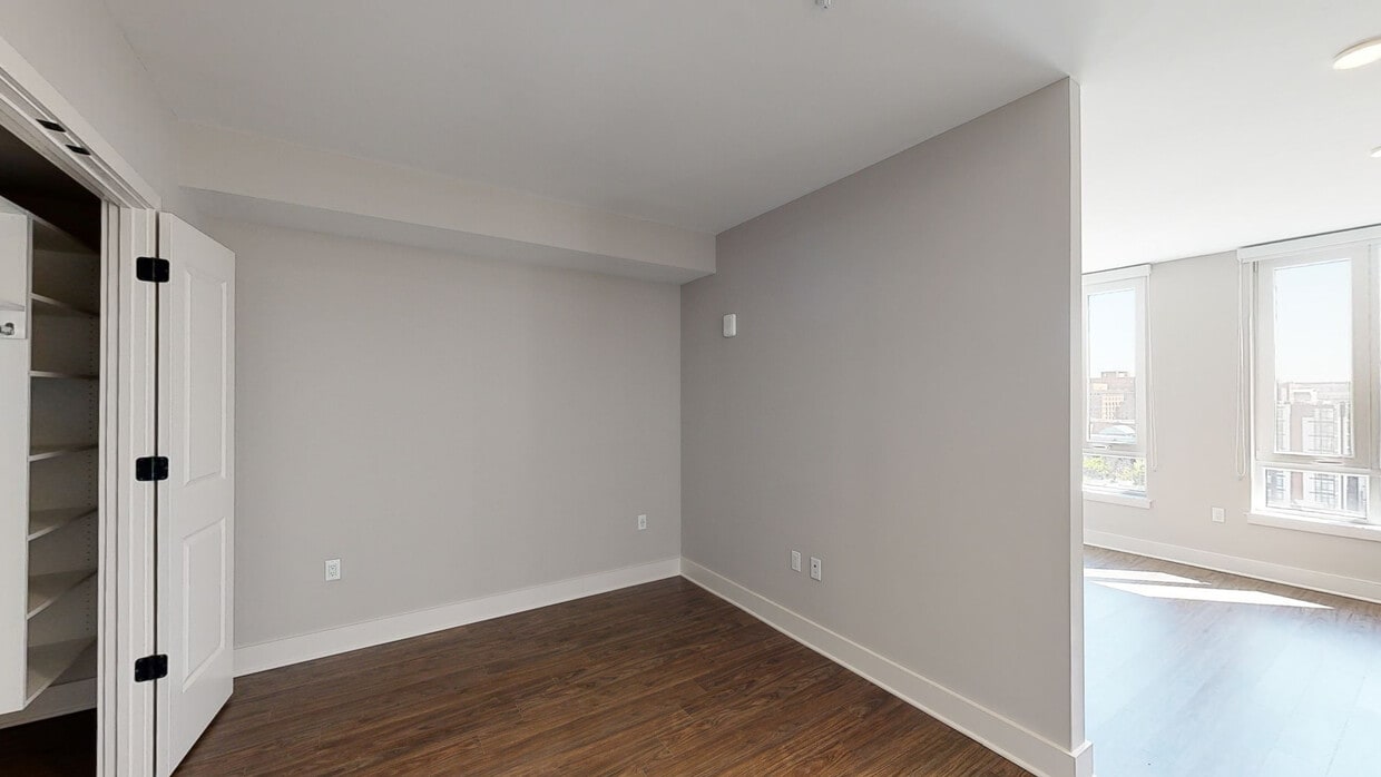 Photo - Banner Lane Apartments