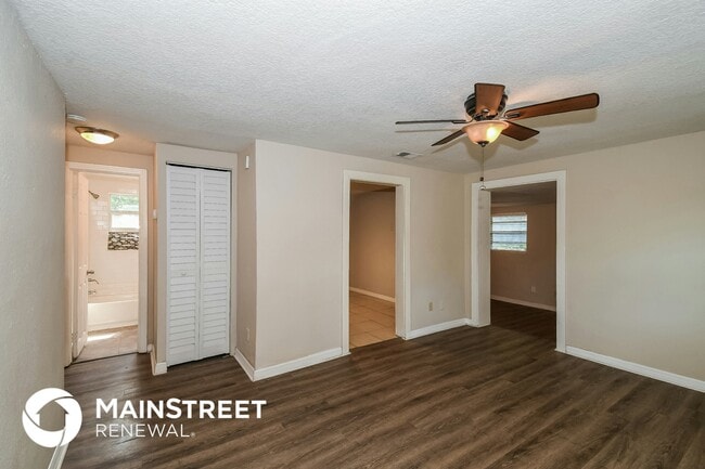 Photo - 9155 5th Ave