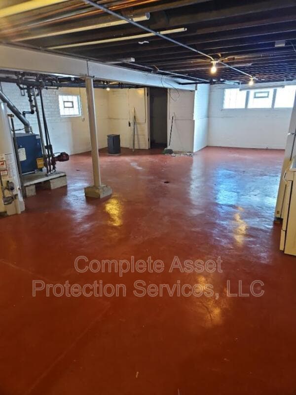 Photo - 1726 Davis Ave