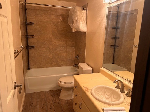 Photo - 3731 Kanaina Ave Unidad 329