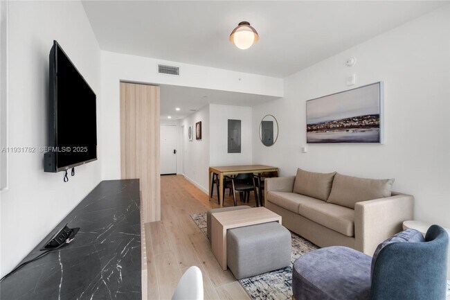 Photo - 225 N Miami Ave Unit 1012