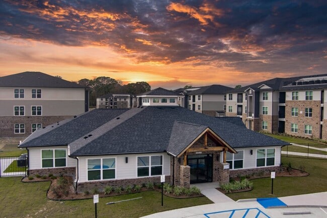 Photo - 800 N Ardenwood Dr Unit #800