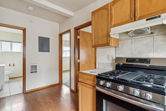 Photo - 4708 7th Ave NE Unit C