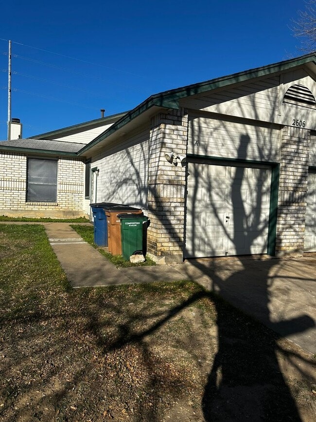 Photo - Carroll Properties (2606 Howellwood Way) Unit A