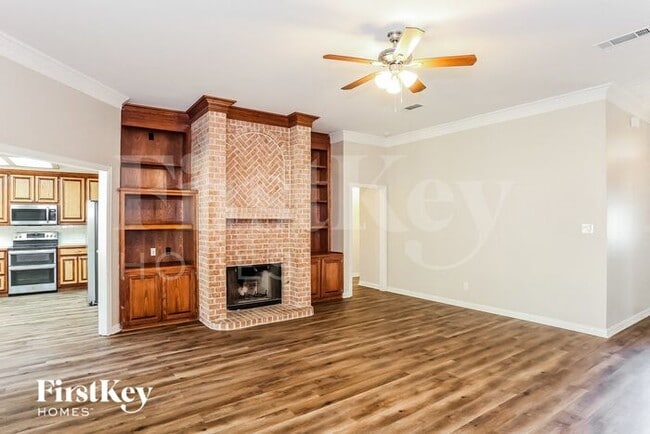 Photo - 2513 Elliott Ave