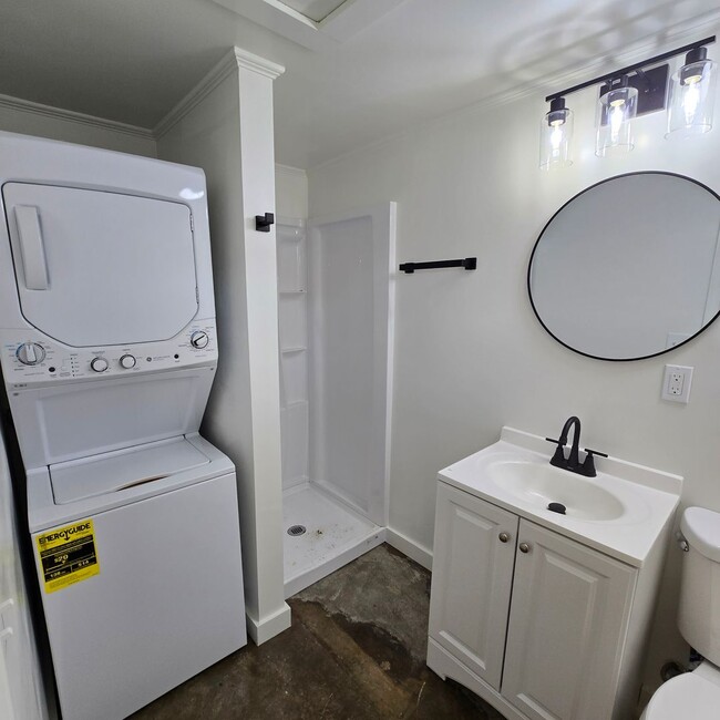 Photo - 3204 Johnson St Unit Apartment C