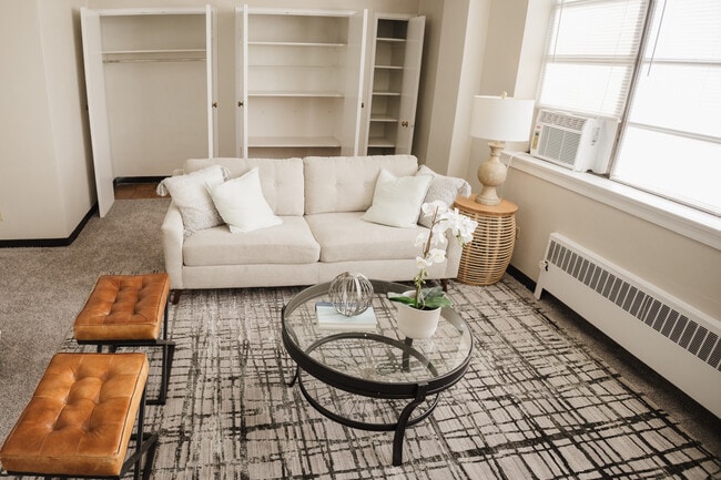 Living Room Studio - The Sheraton