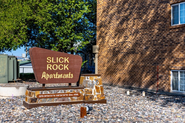 Entrance - SLICK ROCK APARTMENTS