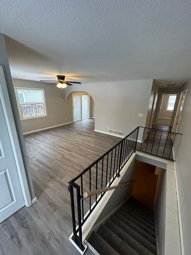 Photo - 12421 Tyler St NE