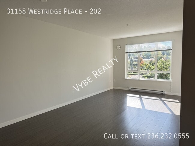 Photo - ?? Bright Courtyard Condo @ Elmstone– 2 Parking Spots Unit 202
