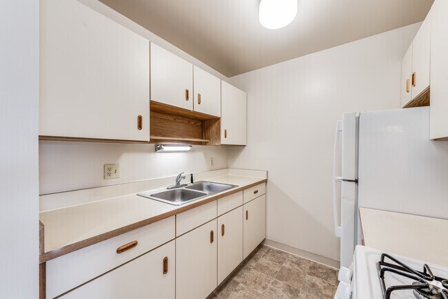 Concord Place Apartments