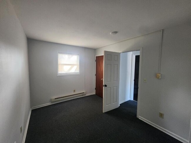 Photo - 9 Alexander Dr Unit J